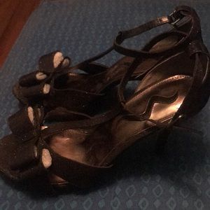 NINA BLACK HIGH HEELS